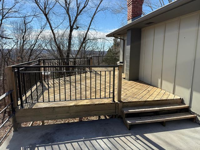 108 Harper Drive, Anderson, MO 64831