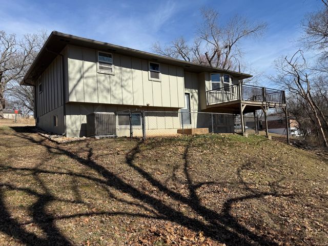 108 Harper Drive, Anderson, MO 64831