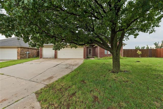 1909 Bradford Way, Edmond, OK 73003