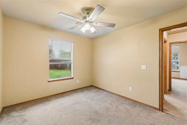 1909 Bradford Way, Edmond, OK 73003