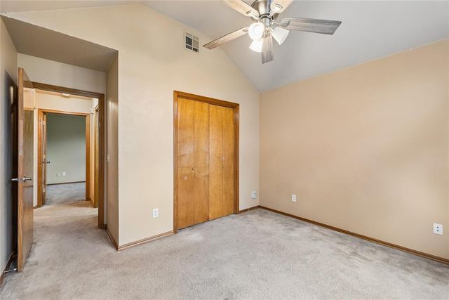 1909 Bradford Way, Edmond, OK 73003