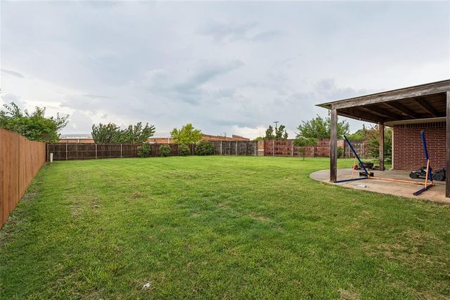 1909 Bradford Way, Edmond, OK 73003