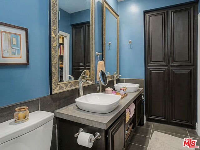 8675 Falmouth Avenue 110, Playa Del Rey (los Angeles), CA 90293