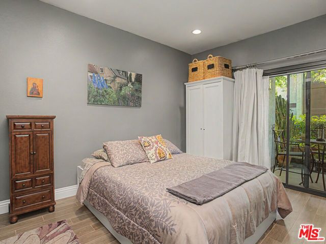 8675 Falmouth Avenue 110, Playa Del Rey (los Angeles), CA 90293