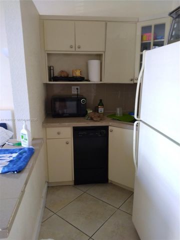 700 Biltmore Way 216, Coral Gables, FL 33134