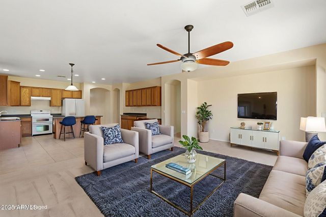 44563 W COPPER Trail, Maricopa, AZ 85139