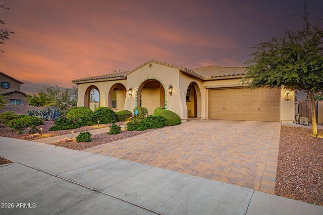 2261 N BEVERLY Place, Buckeye, AZ 85396