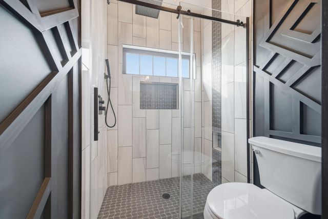 1918 Todville Road, Seabrook, TX 77586