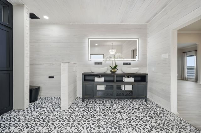 1918 Todville Road, Seabrook, TX 77586