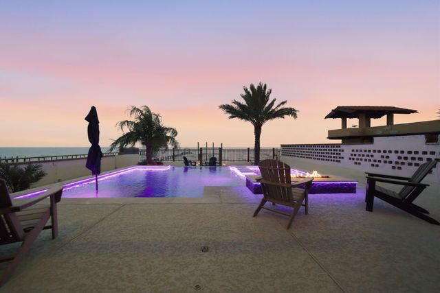 1918 Todville Road, Seabrook, TX 77586