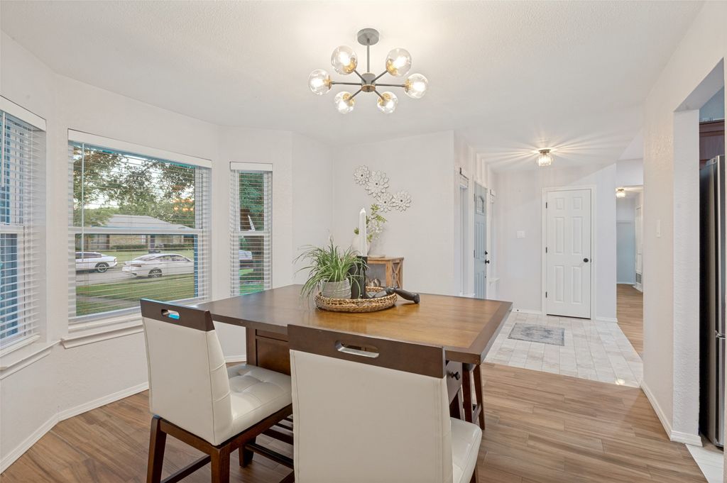 2021 Clearwater Trail, Carrollton, TX 75010 — photo 4