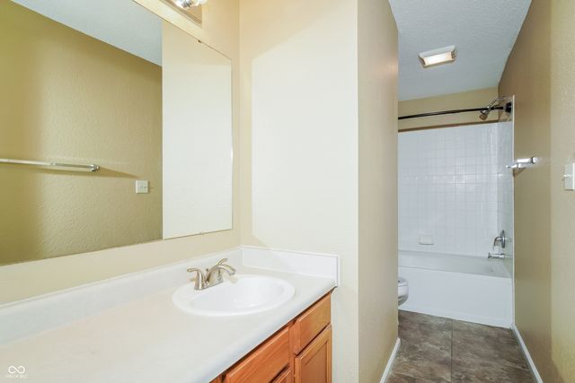 1235 Porchester Lane, Greenwood, IN 46143