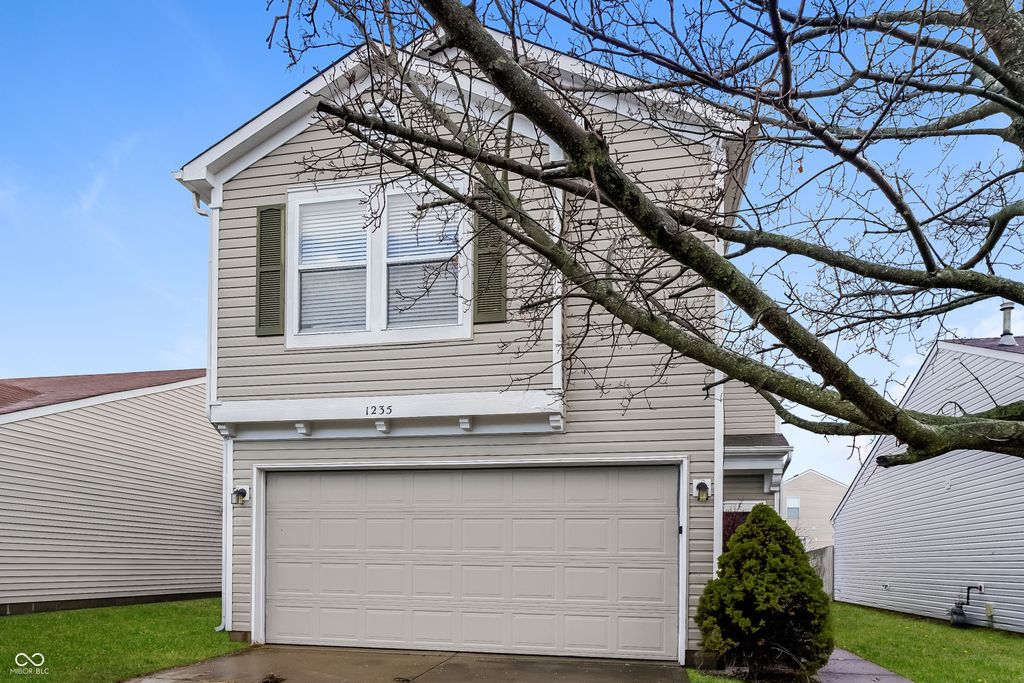 1235 Porchester Lane, Greenwood, IN 46143