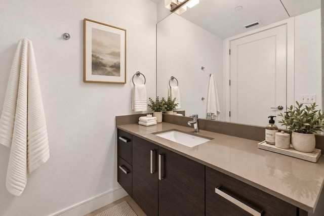 222 West Ave 1412, Austin, TX 78701