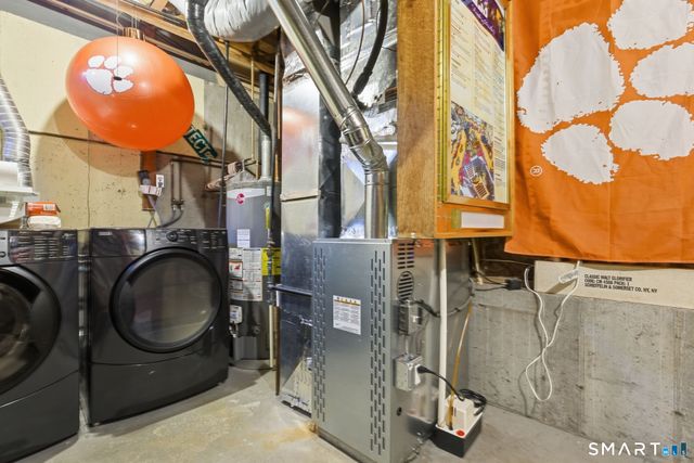 246 Metacomet Drive 246, Meriden, CT 06450