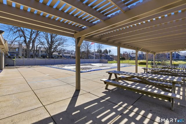 246 Metacomet Drive 246, Meriden, CT 06450