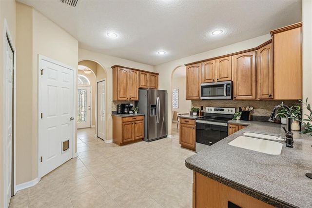 15415 DAKOTA SKY PLACE, Ruskin, FL 33573