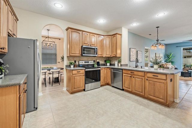 15415 DAKOTA SKY PLACE, Ruskin, FL 33573