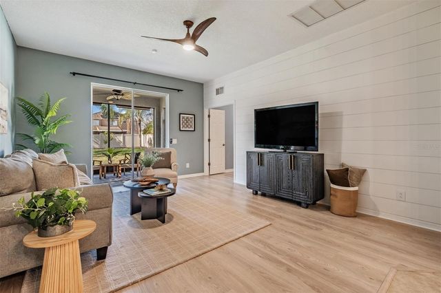 15415 DAKOTA SKY PLACE, Ruskin, FL 33573