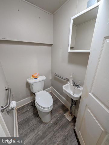 6321 GERMANTOWN AVE, Philadelphia, PA 19144