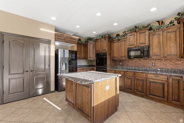 14497 S FOX CREEK DR, Herriman, UT 84096