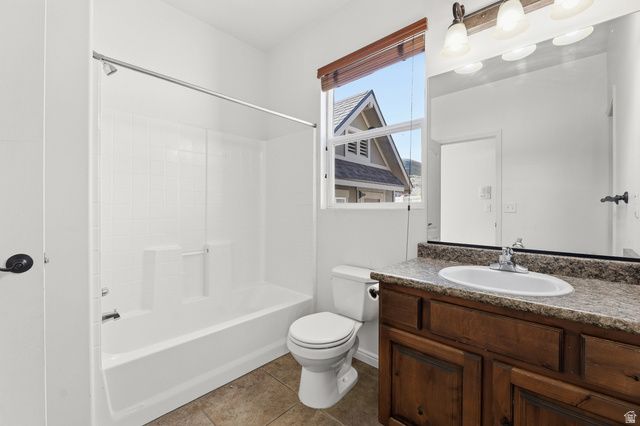 14497 S FOX CREEK DR, Herriman, UT 84096
