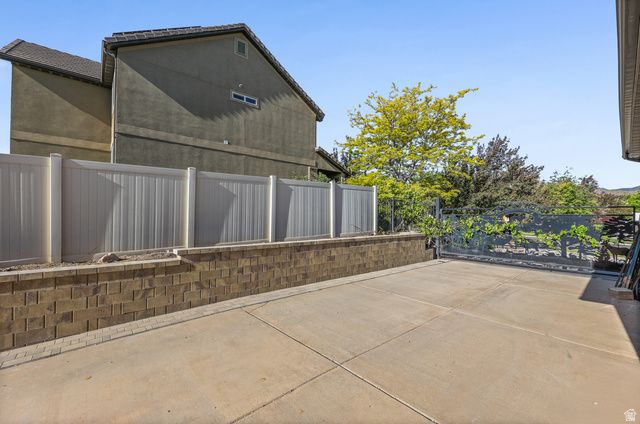 14497 S FOX CREEK DR, Herriman, UT 84096