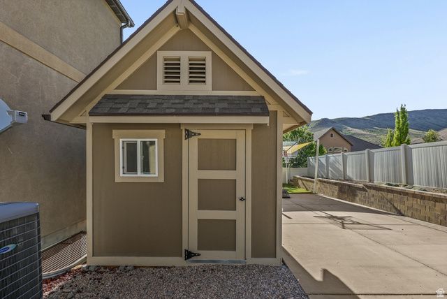 14497 S FOX CREEK DR, Herriman, UT 84096
