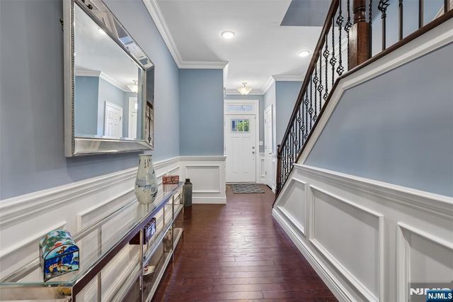 10 Winfield Drive 602, Woodcliff Lake, NJ 07677