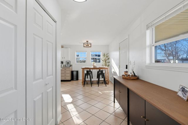 735 Beech Grove Rd, Shepherdsville, KY 40165