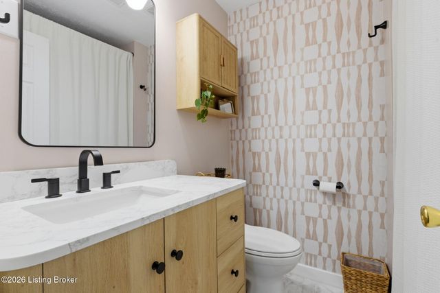 735 Beech Grove Rd, Shepherdsville, KY 40165