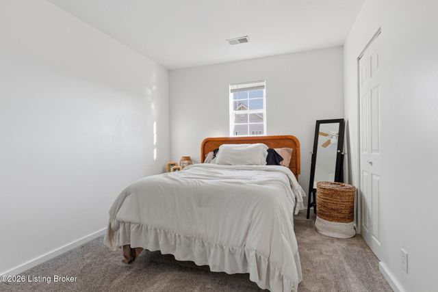 735 Beech Grove Rd, Shepherdsville, KY 40165