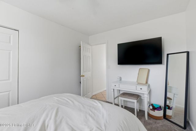 735 Beech Grove Rd, Shepherdsville, KY 40165