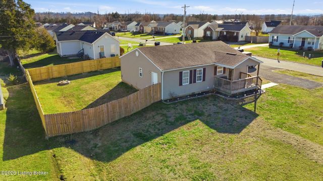 735 Beech Grove Rd, Shepherdsville, KY 40165