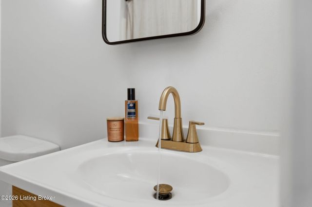 735 Beech Grove Rd, Shepherdsville, KY 40165