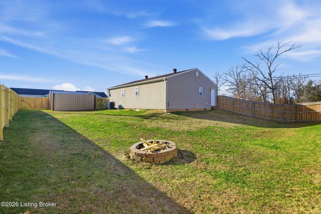 735 Beech Grove Rd, Shepherdsville, KY 40165