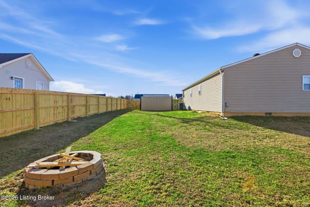 735 Beech Grove Rd, Shepherdsville, KY 40165