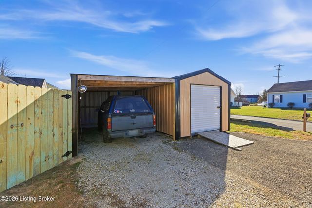 735 Beech Grove Rd, Shepherdsville, KY 40165