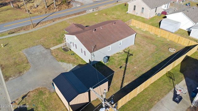 735 Beech Grove Rd, Shepherdsville, KY 40165