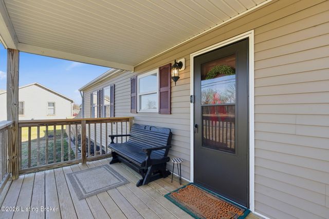 735 Beech Grove Rd, Shepherdsville, KY 40165