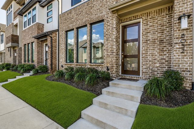 8052 Zeppos Drive, Plano, TX 75024