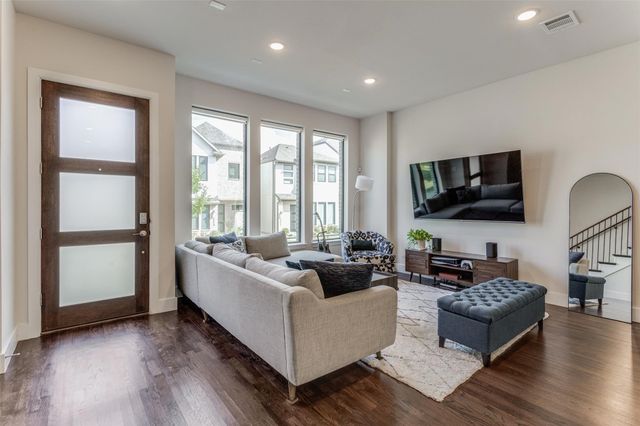 8052 Zeppos Drive, Plano, TX 75024