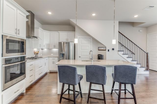 8052 Zeppos Drive, Plano, TX 75024