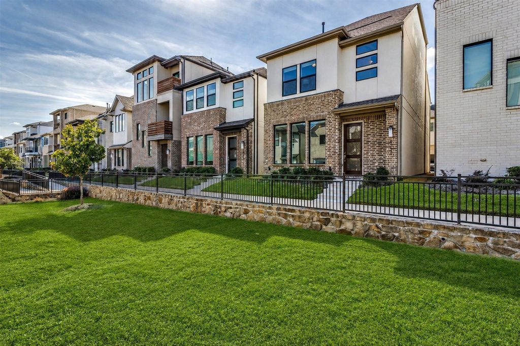 8052 Zeppos Drive, Plano, TX 75024