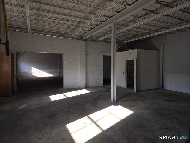 50 Aetna Street, Naugatuck, CT 06770