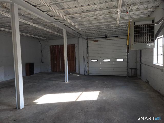 50 Aetna Street, Naugatuck, CT 06770