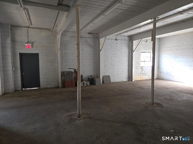 50 Aetna Street, Naugatuck, CT 06770