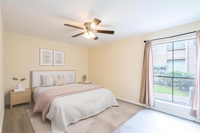 700 Thicket Lane 703, Houston, TX 77079