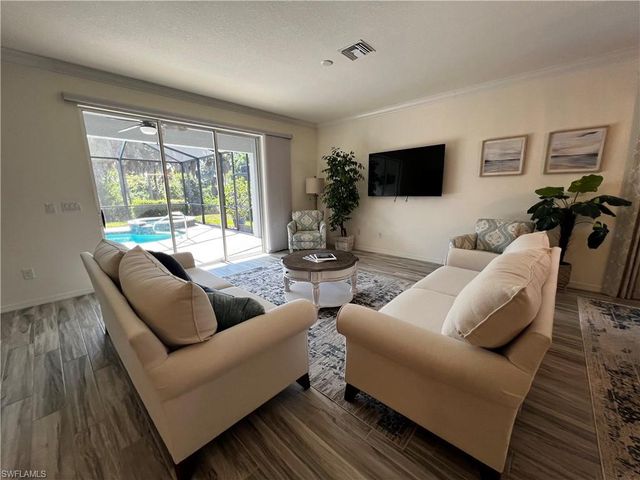15556 Pascolo LN, Fort Myers, FL 33908