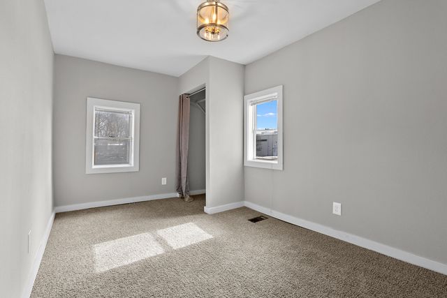 911 Porter Street, Kalamazoo City, MI 49007